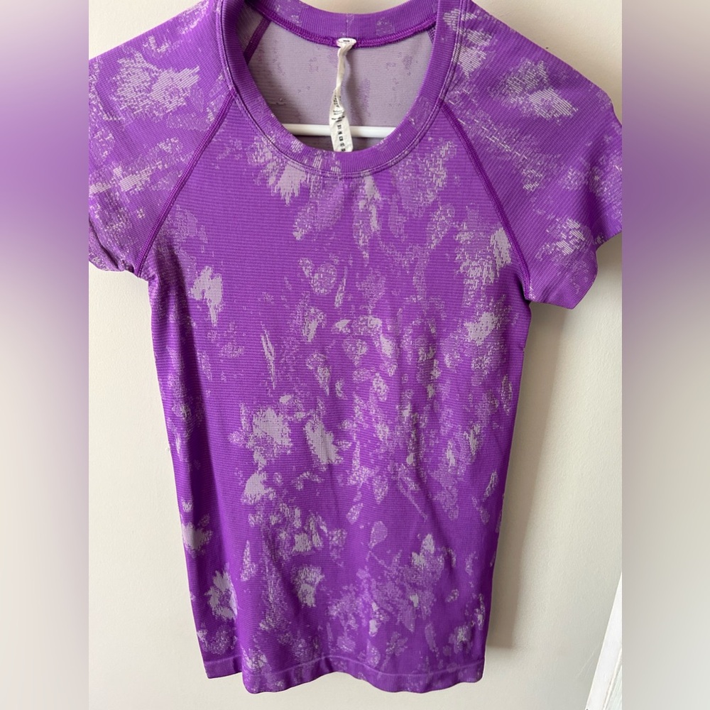 Lululemon swifty tech